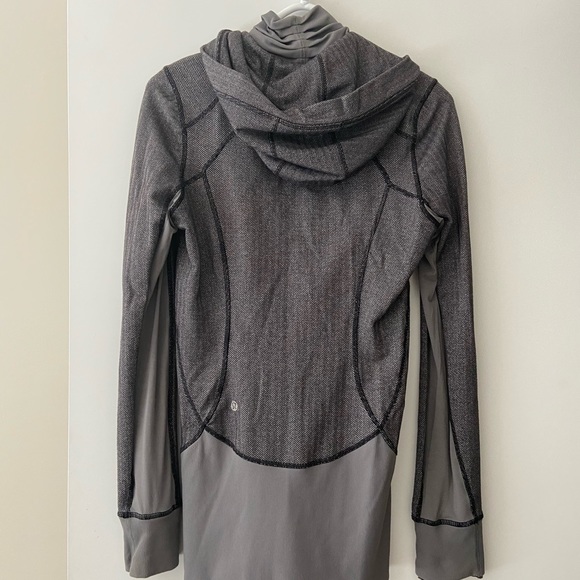Lululemon jacket - Picture 2 of 5